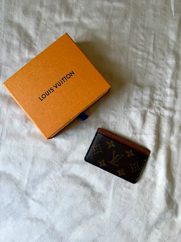 Louis Vuitton card holder