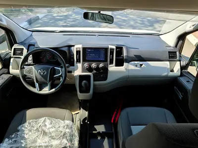2026 Toyota HIACE 照片 9