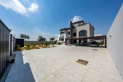 Huge Plot | Brand New Villa | Ready to Move In