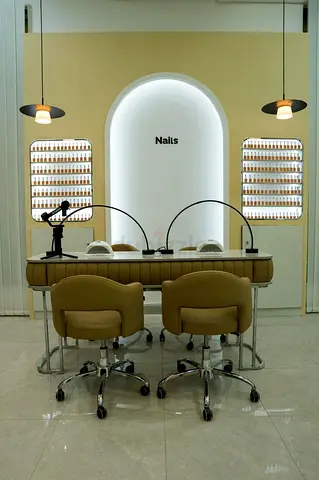 Fully equipped beauty salon for sale in Sharjah ready to start immediately, great location,low rent