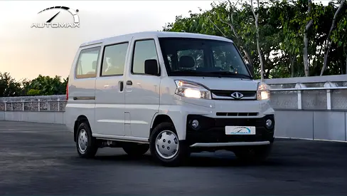 2025 CMC Veryca Window Van 1.5L RWD GCC 0Km With 3 Years Or 100,000 Km Warranty