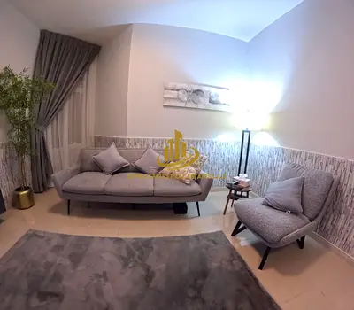 Freehold studio apartment with full furnishings and ample parking available in Horizon Towers.