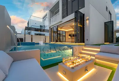 New Vacant l Pool / Jacuzzi l BBQ / FirePit