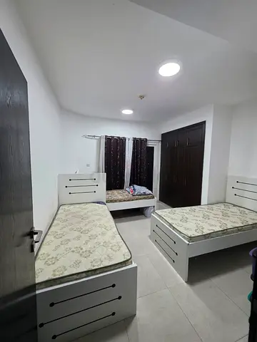 Professional Executive Bedspace Available – Suitable for Males, Females, or Couples 0526756163