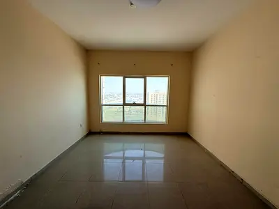 غرفتين وصالة بمساحات واسعة اطلالة مفتوحة تشطيب حديث موقع متميز تامين شيك لا يصرف موقع متميز خلف ميجا مول قريب من شارع جمال عبد الناصر