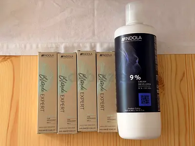 Indola Blonde Expert toning (Toner and Developer) kit