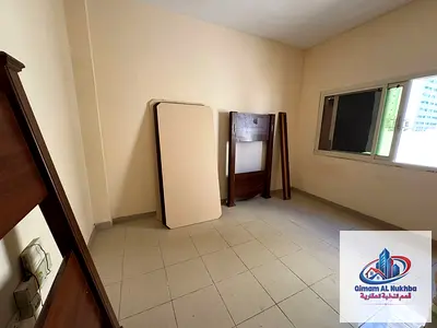 Sharjah – Studio for rent in Al Boutina, practical and comfortable layout, ideal for individuals, rent 17,000 AED in 4 installments, deferred deposit