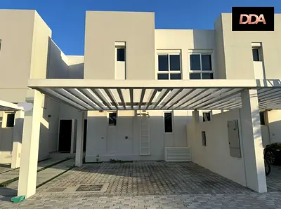 Elegant 3-Beds + Maid’s | Spacious Family Home