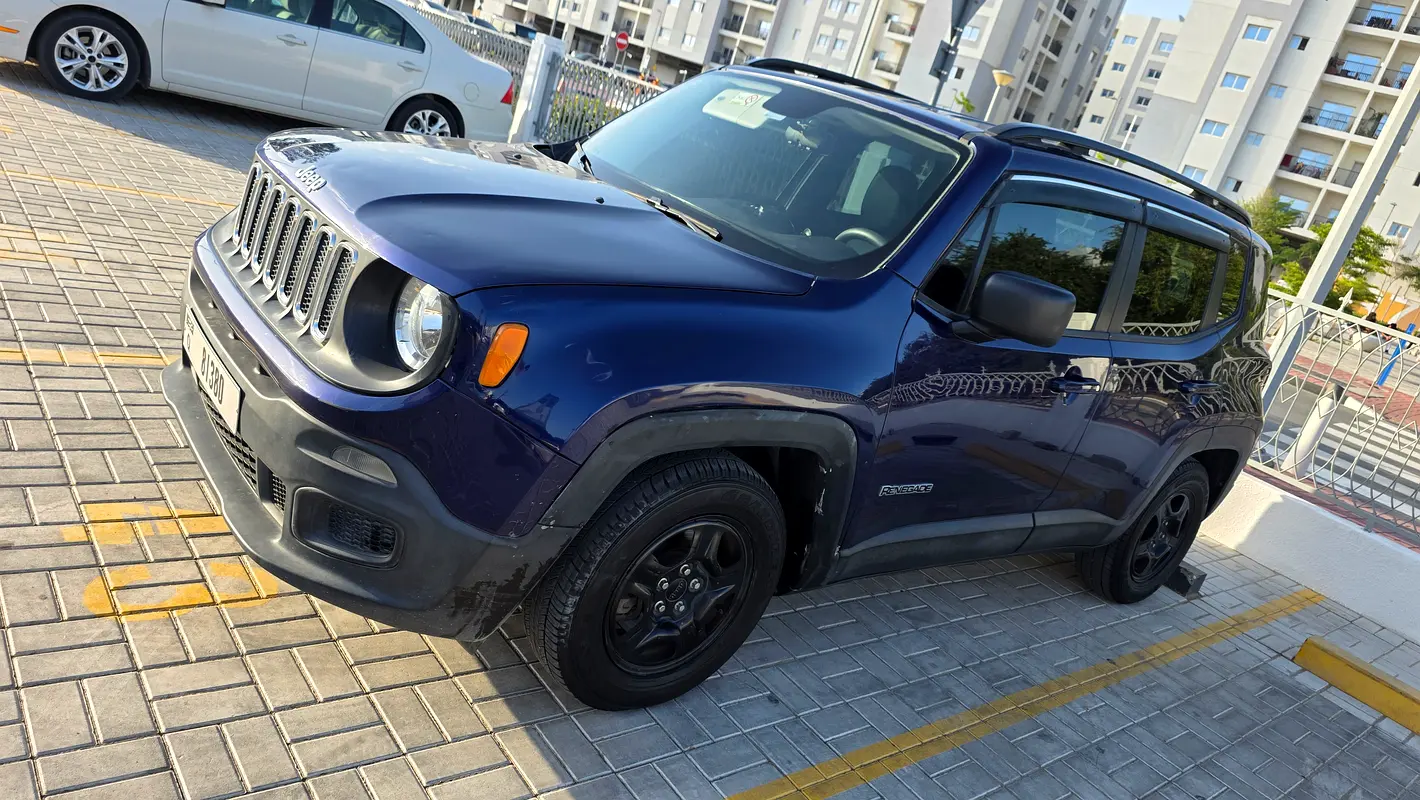 Jeep Renegade 2017 — photo 1 of 12