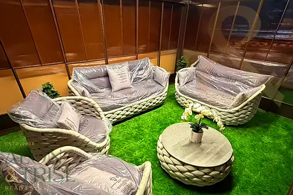 Premium Penthouse | 3 BR | Fully upgraded