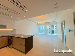 WALKING DISTANCE TO METRO | VACANT | KEYS IN HAND