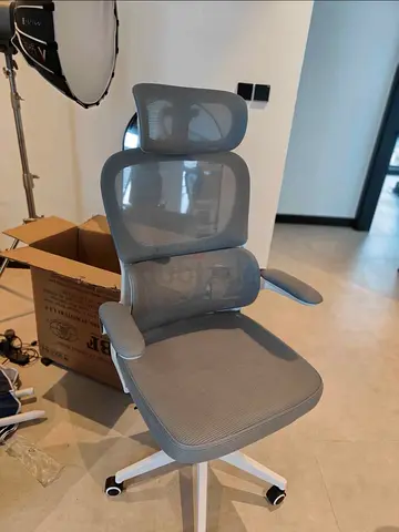 New ergonomic comfortable office chairs available