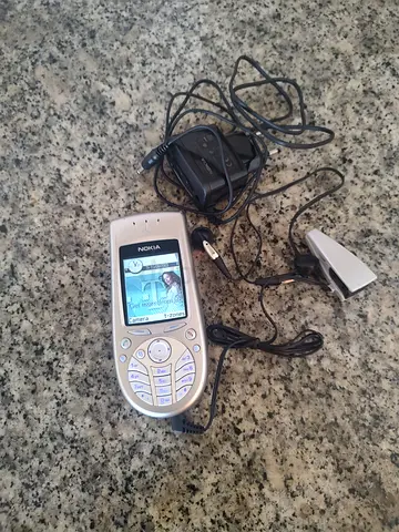 Nokia 3660 vintage