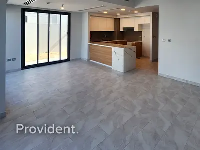 Vacant Soon | Big Plot | Corner Unit