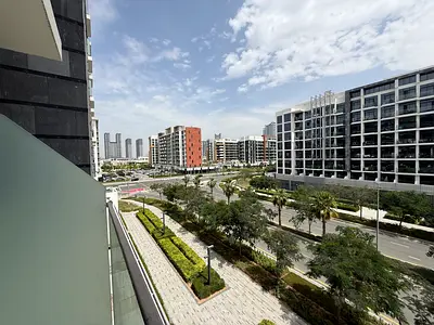 MULTIPLE CHEQUES // SPACIOUS STUDIO APARTMENT WITH BOULEVARD VIEW // FREE CHILLER AND FITTED KITCHEN