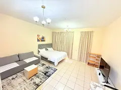 ELEGANT STUDIO FULLY FURNISHED / AVAILABLE
