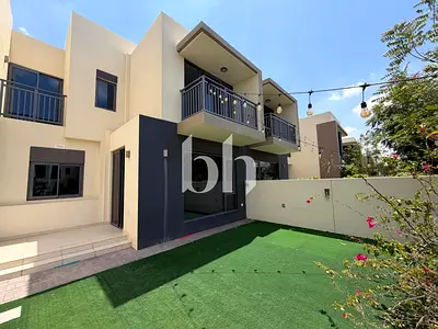 Single Row | Type 2M | Vacant | Private garden
