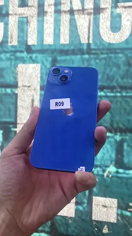 Apple iPhone 13 in Blue