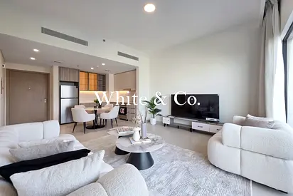 FULLY FURNISHED | NEGOTIABLE | PARK VIEW