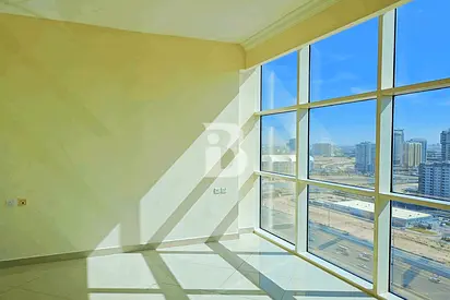 Vacant | Full Glass Windows | Call Now