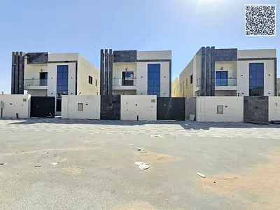 Deluxe villa for rent, prime location, 4 bedrooms with a large yard