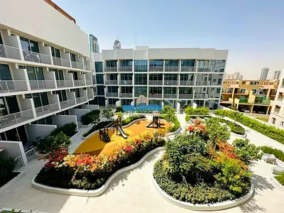 CENTRAL AC | READY TO MOVE | CLOSED KITCHEN