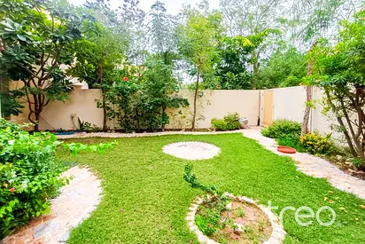 Vacant now | Back-to-Back | Landscape Garden