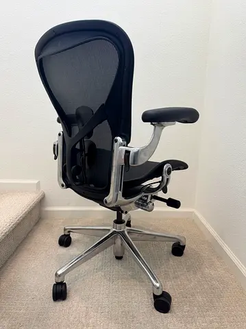 Selling Remastered V2 Version Aeron Graphite/Polished Office Chair Fully Adjustable Size C
