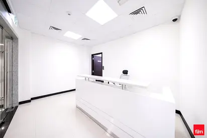 High Floor | Vacant | Community Expert