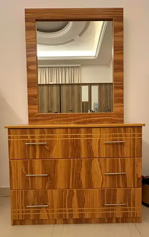Elegant Wooden Dresser with Mirror