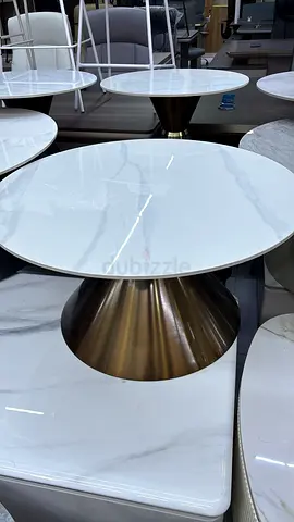Elegant White  Modern  marble  coffee table