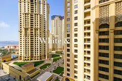 Sea View | Plus Maids+Storage | Vacant