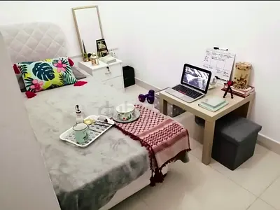 Girls Only | Partition for One Girl | Immediate Move-In Only