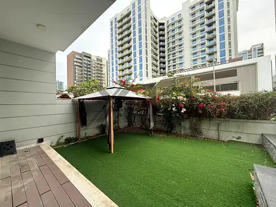 Vacant | Exclusive | Single Row | Motivated Seller | Next to Metro Line