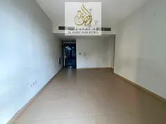 Panoramic views || Second occupant || Built-in wardrobes || Parking || Close to Dubai entrance