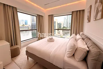 Upgraded I Fully Furnished I Available Now