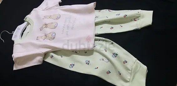 2-piece baby pajama/sleep set - light green