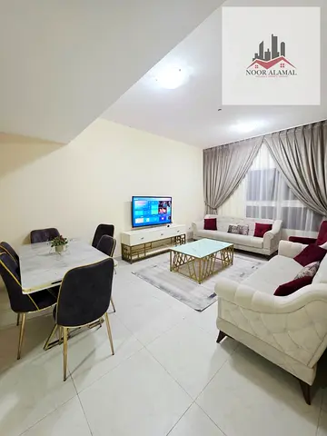 الشارقه التعاون شقه غرفتين وصاله ومطبخ وحمامين وبلكونه