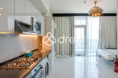 Furnished Studio Apartment | Mid Floor I Vacant
