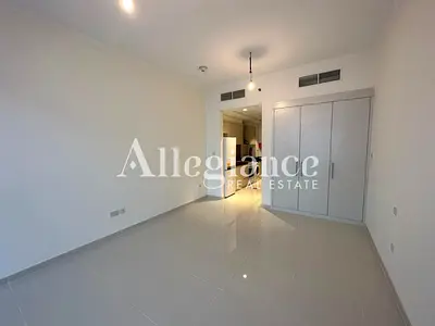 Vacant | Golf View | Multiple options