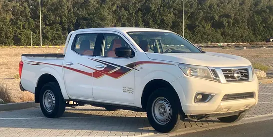 Nissan Navara SE 2020 - GCC 4x2Specs - Excellent Condition