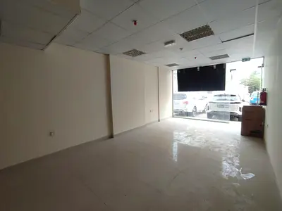 محل مساحه ممتازه بسعر مناسب - موقع مميز بالراشديه