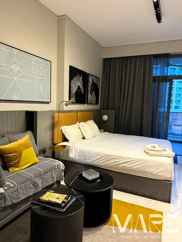 FULLY FURNISHED l READY TO MOVE l LUXURY LIVING