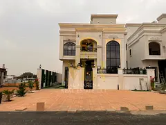 Unbeatable opportunity! Classic two-story villa with a roof terrace, priced inclusive of electricity