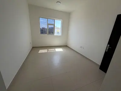 One bedroom and living room, second occupant, master bedroom, finest and most beautiful finishes, family residence, free maintenance