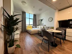 Modern Studio - Great Amenities - Ready to Move In