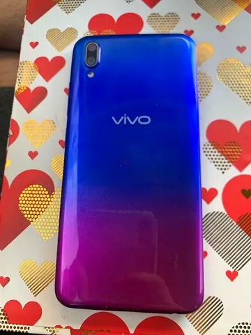 Vivo y83 6gb ram 128gb storage