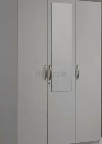 HOME BOX,White 3-door wardrobe with built-in mirror - good condition,