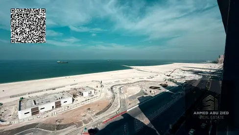 افخم واكبر شقة ثلاث غرف وصالة - برج جديد - بلكونة اطلالة بحرية مباشرة - 3حمام - للايجار السنوي ب كورنيش عجمان بجوار جميع الخدمات ومخارج دبي والشارقة.