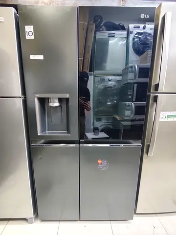 LG signature instaview multi-door refrigerator with water dispenser - stainless steel